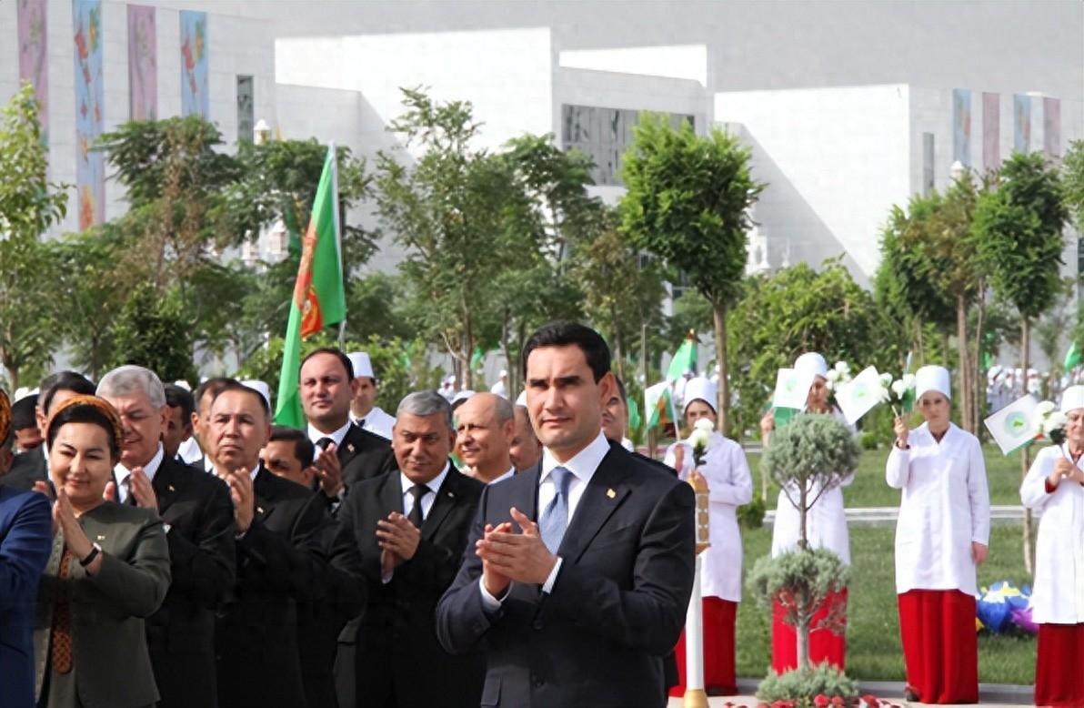 开云体育官网-这才是铁哥们！还清中国81亿欠债，赠百亿大礼，西方各国都眼红